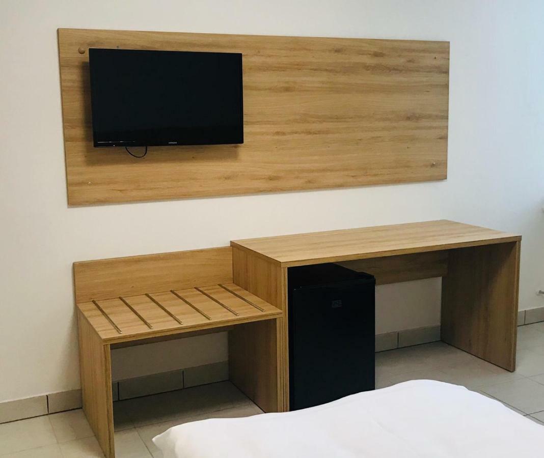 Smart Rooms Szekesfehervar Exterior photo